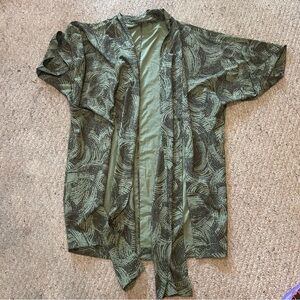 Lululemon kimono one size fits all